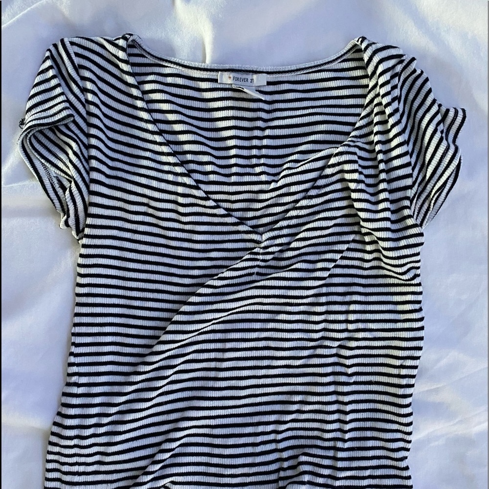 Forever 21 shirt